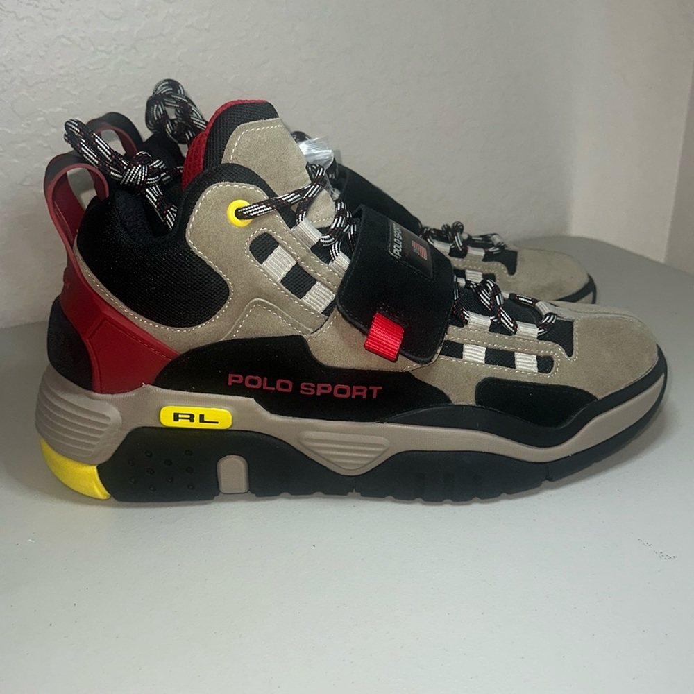 POLO RALPH LAUREN PS100 SK HTL NEW, size 13, very comfy, last one! - Picture 2 of 6